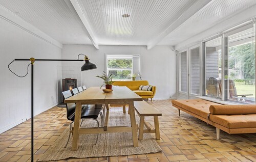 Awesome home in Skibby with WiFi