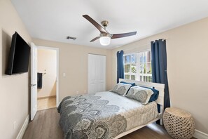 5 bedrooms, iron/ironing board, travel crib, free WiFi