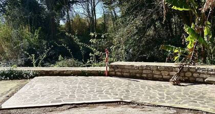 S332 â Sirolo, apartment on the ground floor with courtyard and parking space