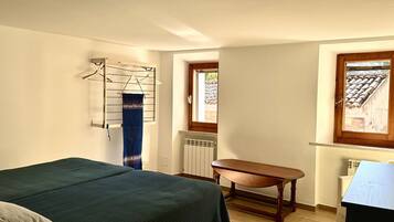 2 habitaciones, wifi y ropa de cama