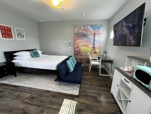 1 bedroom, WiFi, bed sheets