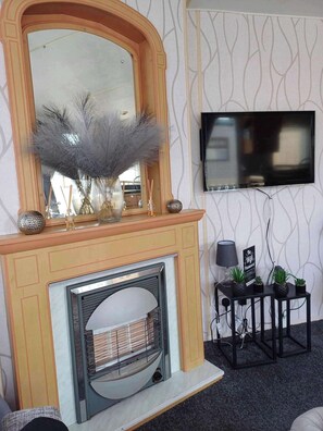 Living area - Family Caravan-pets-golden Palm-pool-arcades (Skegness)