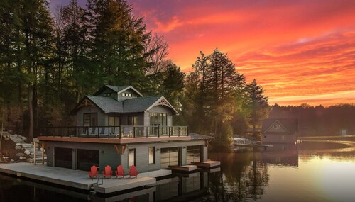 Cozy Muskoka 4-bedroom cottage on Lake Rosseau