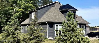 Cozy Muskoka 4-bedroom cottage on Lake Rosseau