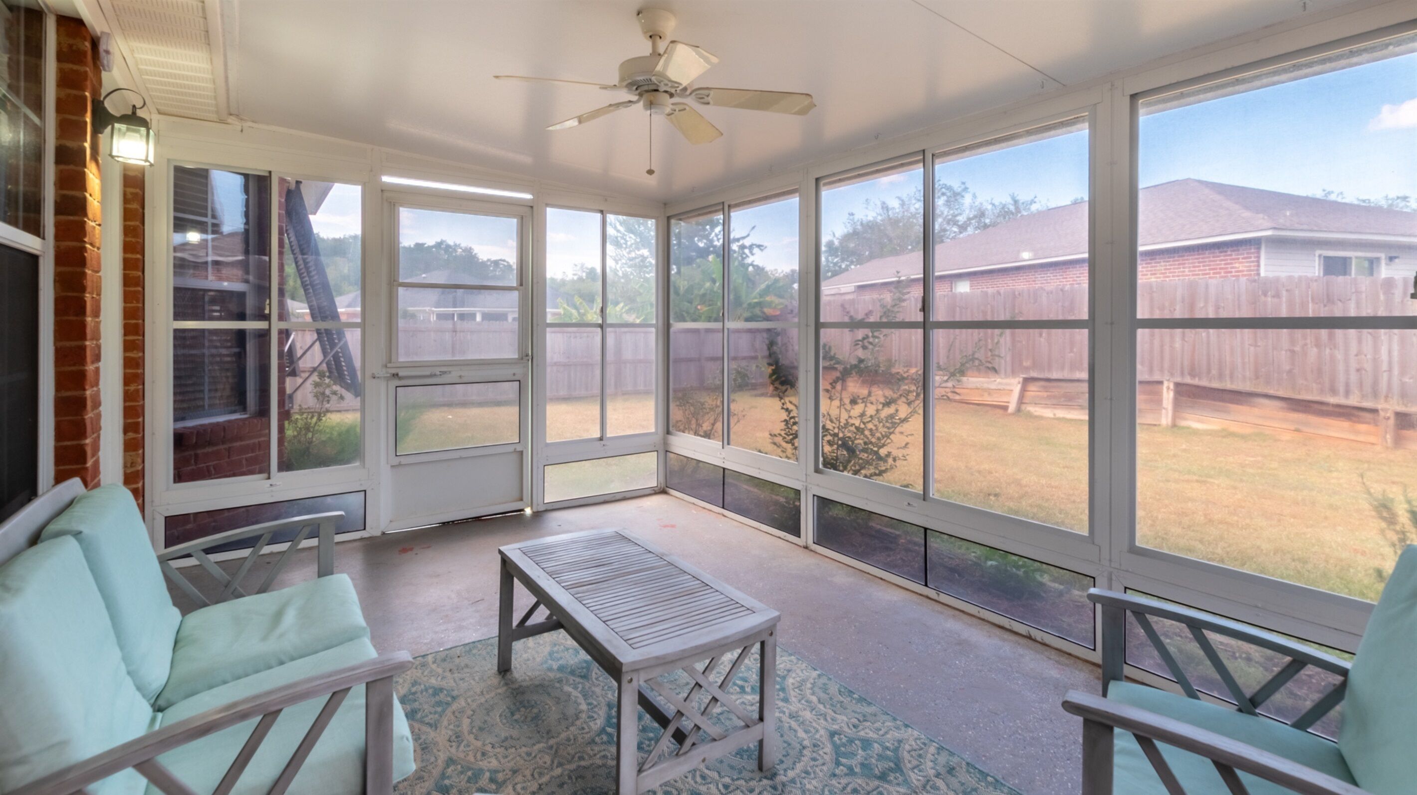 Family-Friendly! Close to OWA, Parks & Beach!