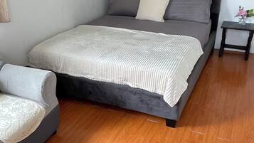 3 Schlafzimmer, Bügeleisen/Bügelbrett, kostenloses WLAN, Bettwäsche