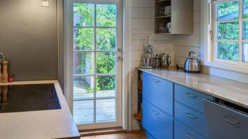 Réfrigérateur, lave-vaisselle