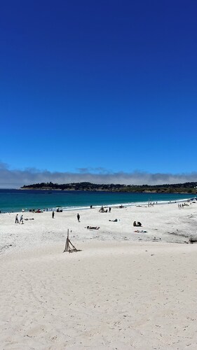 Charming Cottage in Carmel-by-the-Sea. Blocks from downtown and the beach!
