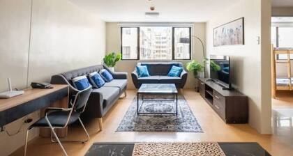 Urban Oasis 3BR Condo in Manila King & Queen bed