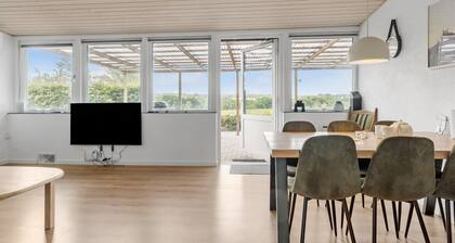 3 bedroom beautiful home in Rønne