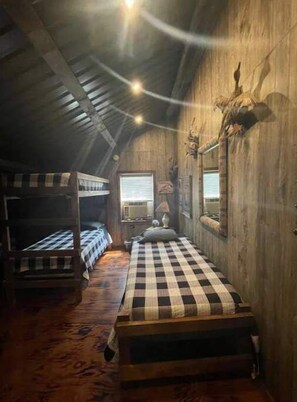 6 bedrooms, WiFi