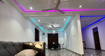 Serene Getaway 5 bedroom duplex