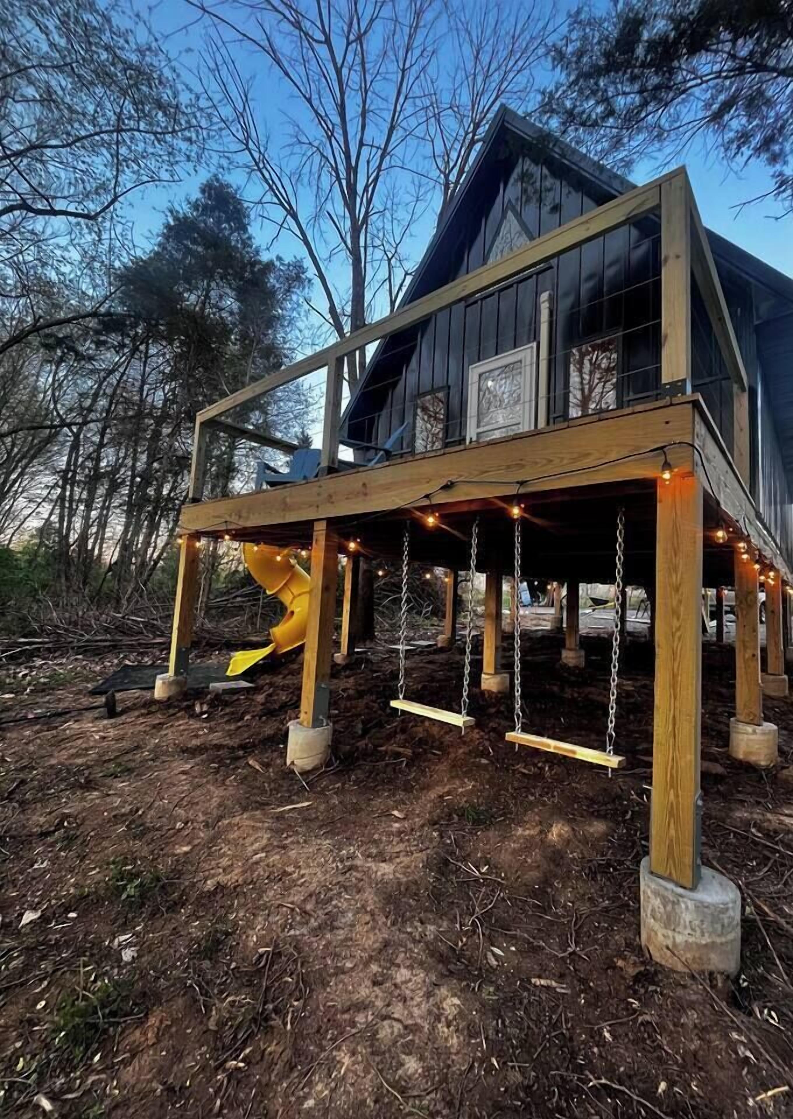 Treehouse w/ Hot Tub near Shawnee National Forest