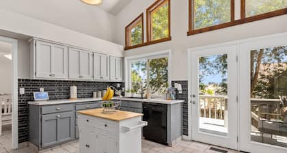 Stylish 4 level home in a quiet safe neighborhood nestled in a cul-de-sac.