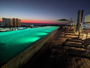 Pool - Bienvenidos! Boutique building in the Versalles neighborhood of Puerto Vallarta! (Puerto Vallarta)