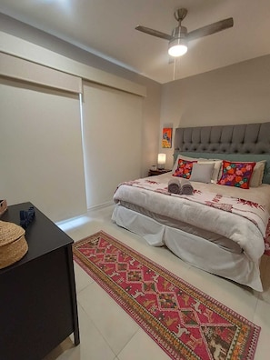 2 chambres, fer et planche Ă repasser, Wi-Fi, draps fournis