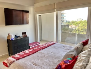 2 chambres, fer et planche Ă repasser, Wi-Fi, draps fournis