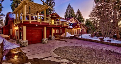 Luxe141 Spacious Luxury Log Cabin