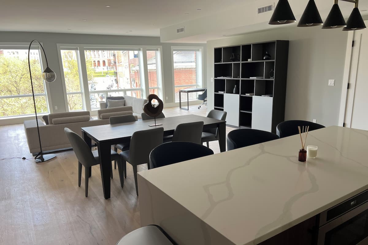 3 slaapkamers, lakens van Egyptisch katoen, luxe beddengoed, een minibar