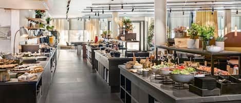 Colazione a buffet inclusa, servita tutte le mattine