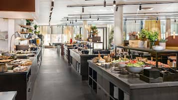 Desayuno buffet incluido todos los días