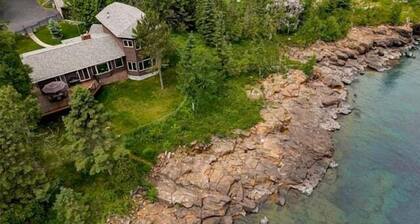 Luxurious Home on Lake Superior | Fjordheim