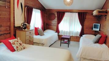 Quadruple Room | Premium bedding, down comforters, free WiFi, bed sheets