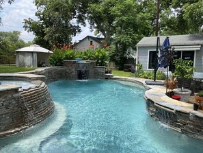 Outdoor pool, a heated pool