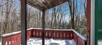 Dog-friendly cabin with pools, hot tub, tennis & pickleball - near Mt. Snow
