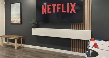 Lovelyhome•Near BU•With TreeHouse•Ideal for group stays