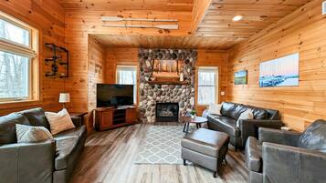 TV connectée, cheminée