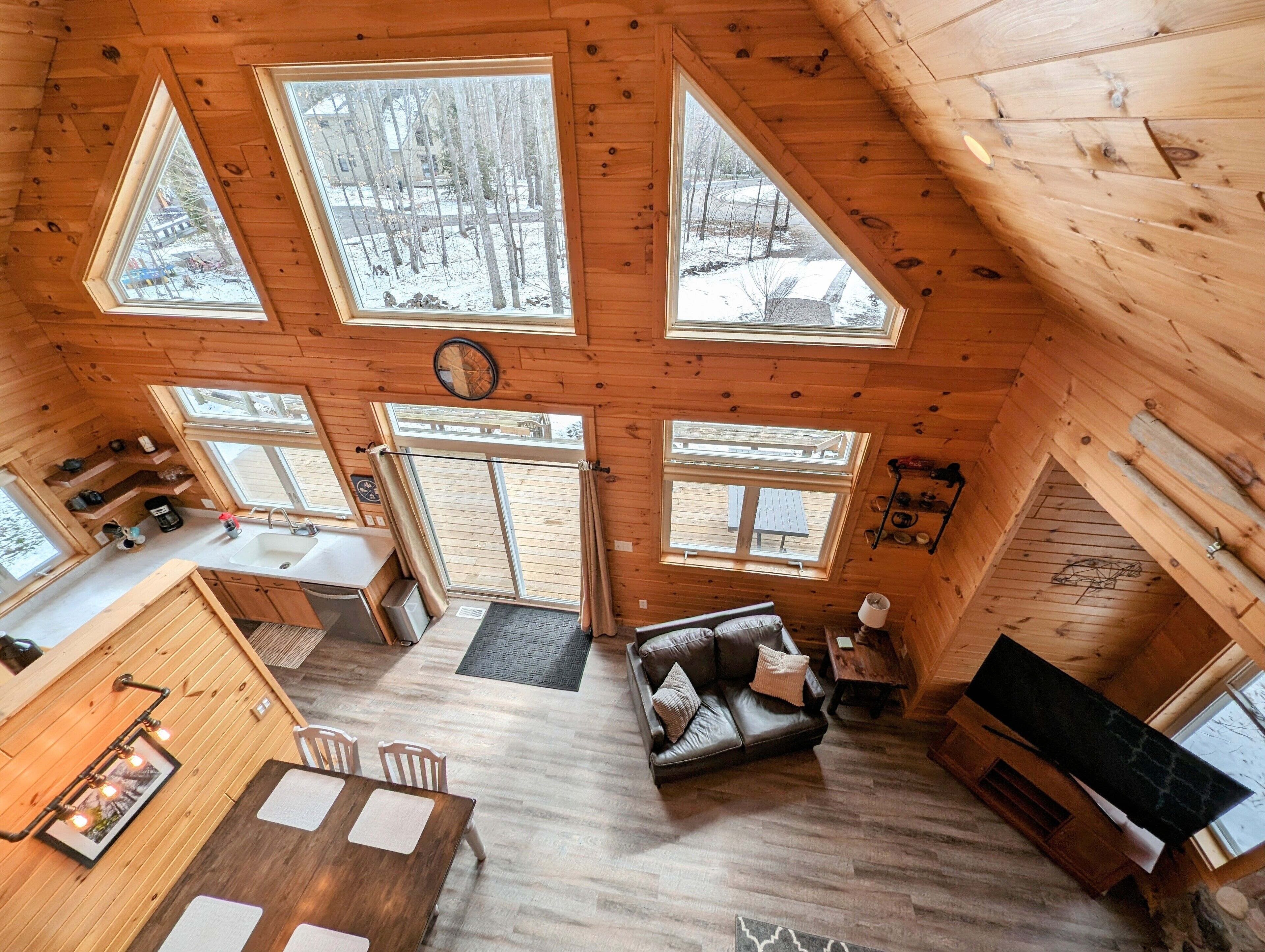 TV connectée, cheminée