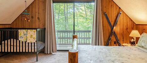 3 habitaciones, caja de seguridad en la habitación y escritorio