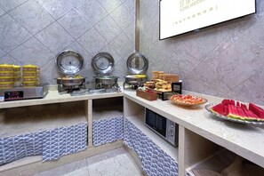 Daily buffet breakfast for a fee - Yizhi Hotel Gz Sports West Rd Subway  (Guangzhou)