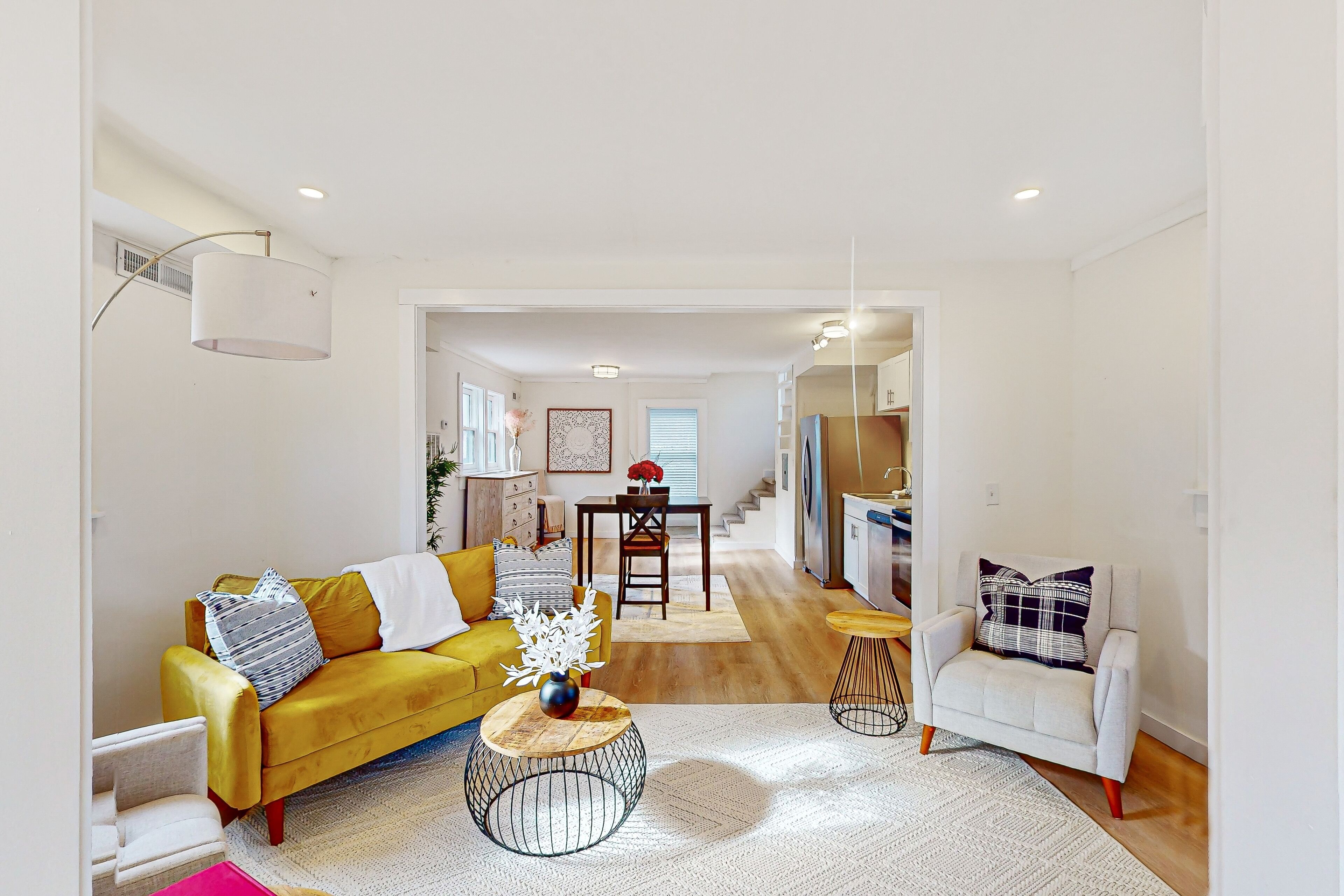 Adorable dog-friendly lakefront escape with water views - near scenic trails