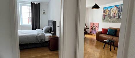 2 soverom, strykejern/-brett, wi-fi og sengetøy