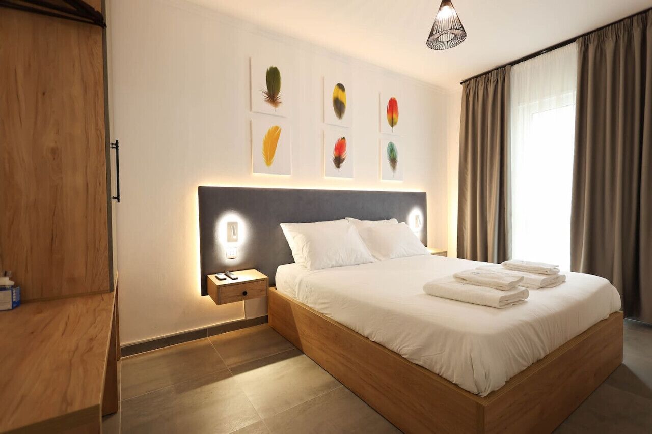 2 soverom, skrivebord og wi-fi