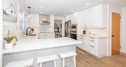 The Farm Haus - A Private Farm Stay In Ottawa