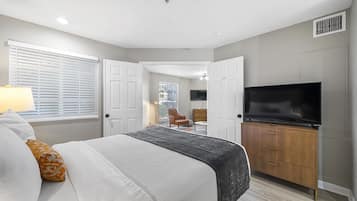 2 slaapkamers, een strijkplank/strijkijzer, wifi, beddengoed