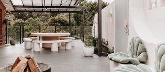 Flagstaff Estate — Luxury Hobart Retreat, Pool+Spa