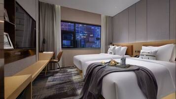 Business Double Room | Soundproofing, iron/ironing board, free WiFi