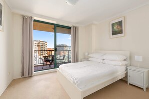 3 chambres, fer et planche à repasser, Wi-Fi, literie fournie