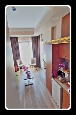 Unclassified image, 4 of 14, button - Mb Residence Osmanbey (Istanbul)