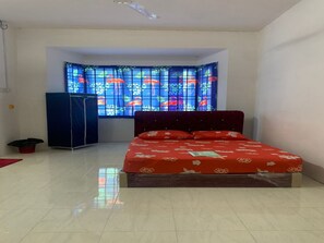 4 chambres, espace de travail pour ordinateur portable, Wi-Fi gratuit