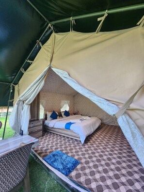 Cottage Cao cấp, ban công, quang cảnh sông | 1 phòng ngủ, truy cập Internet không dây miễn phí, bộ trải giường 