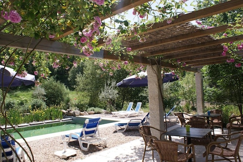 Holiday Home in Covas with Pool and Nature