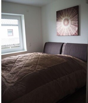 1 bedroom, free WiFi, bed sheets - Muskan Modern Retreat (Üxheim \/ Leudersdorf)