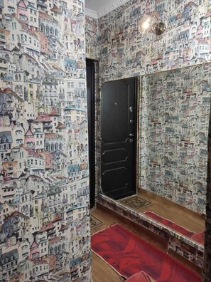 奢华公寓 | 起居区 | 45-厘米LED 电视（配备有线频道）