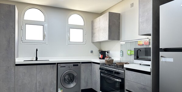 Design Apartment, 3 Bedrooms | Private kitchen - Kease Qurtubah A-20 Royal Design GX25 (Riyadh)