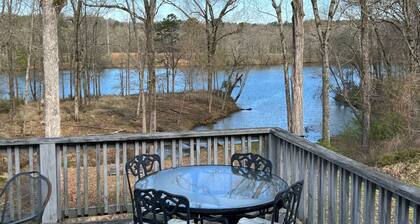 Blue Moon at Diamondhead Resort